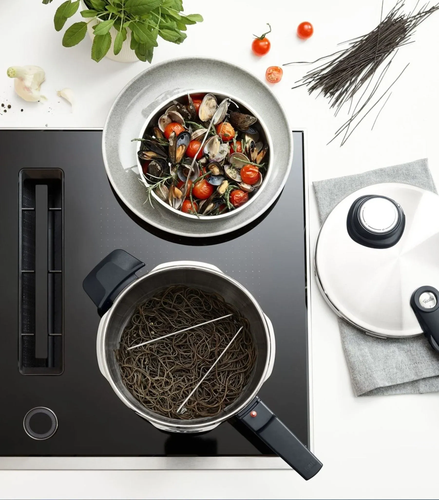 Set de Ollas a Presión Fissler Vitavit® Premium 4,5L + 2,5L, Cestillo + Trípode - Imagen 5